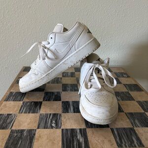 Nike Air Jordan 1 Low Triple White Sneakers Women’s 6.5